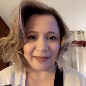 Meet your Posher, Mayra